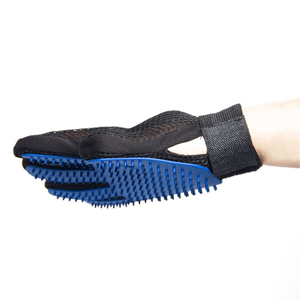 Pet Grooming Glove – Soft & Flexible