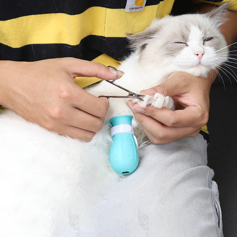 Adjustable Anti-Scratch Cat Paw Covers – Non-Slip